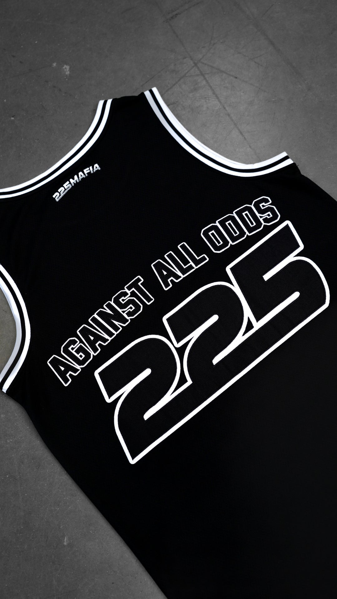 BLACK MESH JERSEY